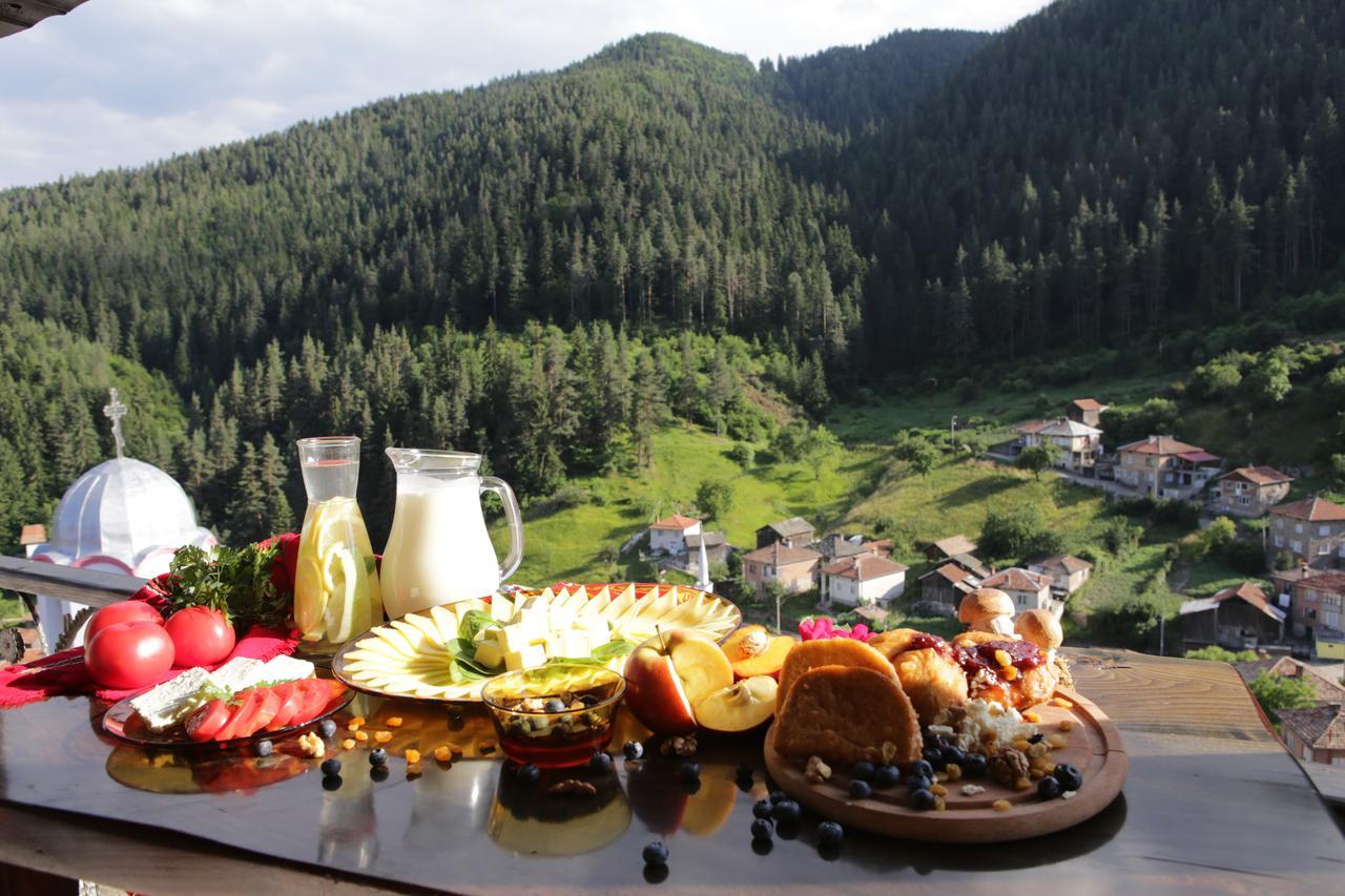 Family Hotel Valchanovata Kashta Fotinovo Exterior photo